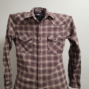Wrangler Western Shirt Men’s Small Burgundy Tan Plaid Cowboy Rodeo Small